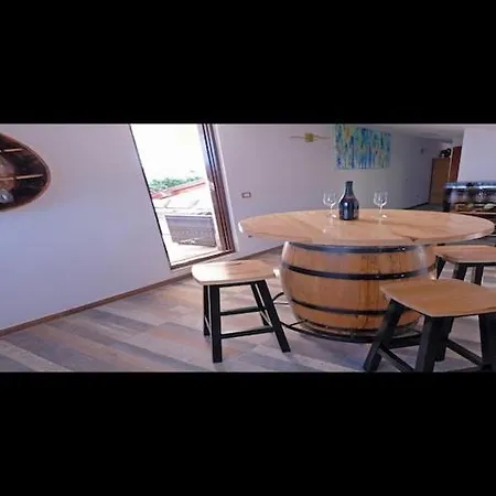 Stella - Three Bedroom With Balcony Póla