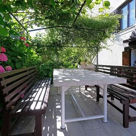 דירה Stella - Three Bedroom With Balcony פולה