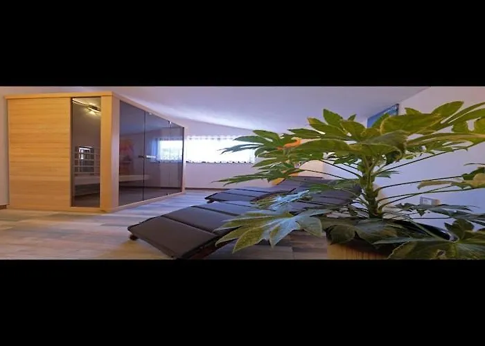 Stella - Three Bedroom With Balcony