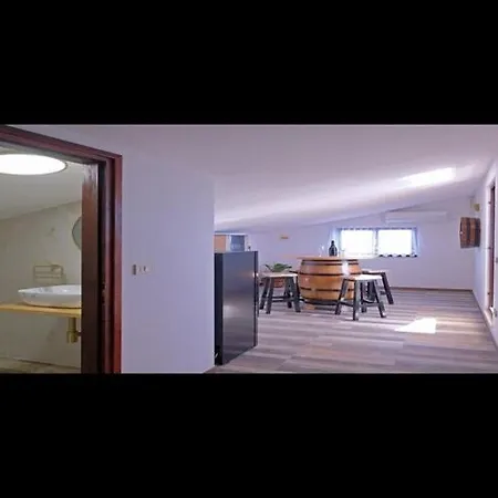 Lägenhet Stella - Three Bedroom With Balcony Pula